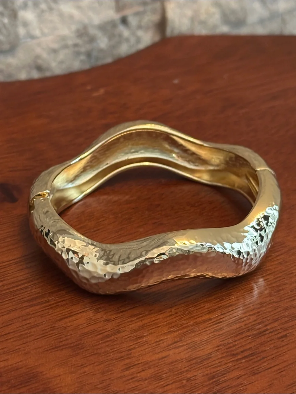 Fashion Jewelry Gold Textured Wave Bangle Bracelet
